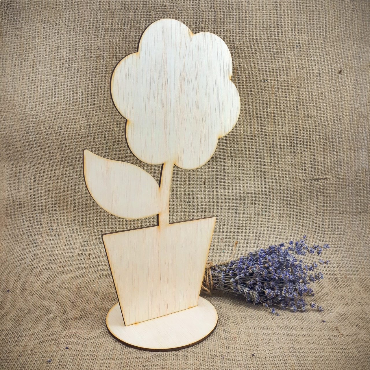 Floare 6 petale, placaj, 32×35 cm