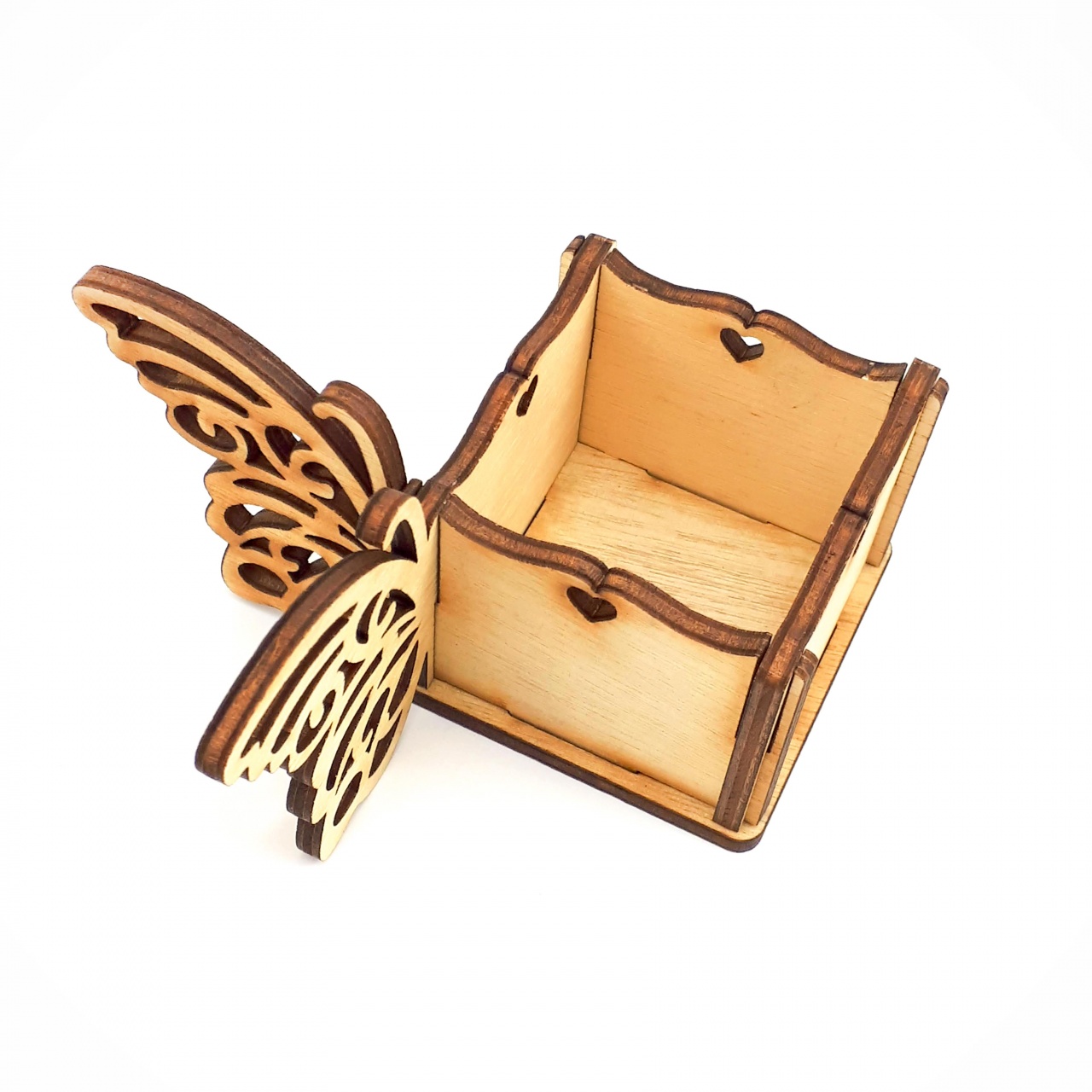 Fluture cocardă gravată, 4,3×2,8 cm, placaj
