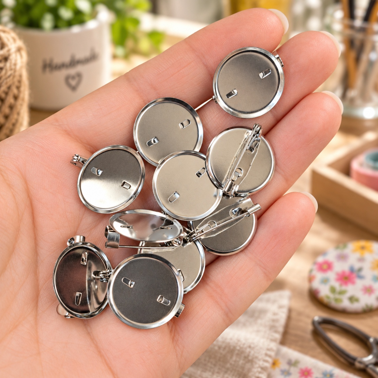 Ace broșă - argintiu, 25 mm, 15 buc.