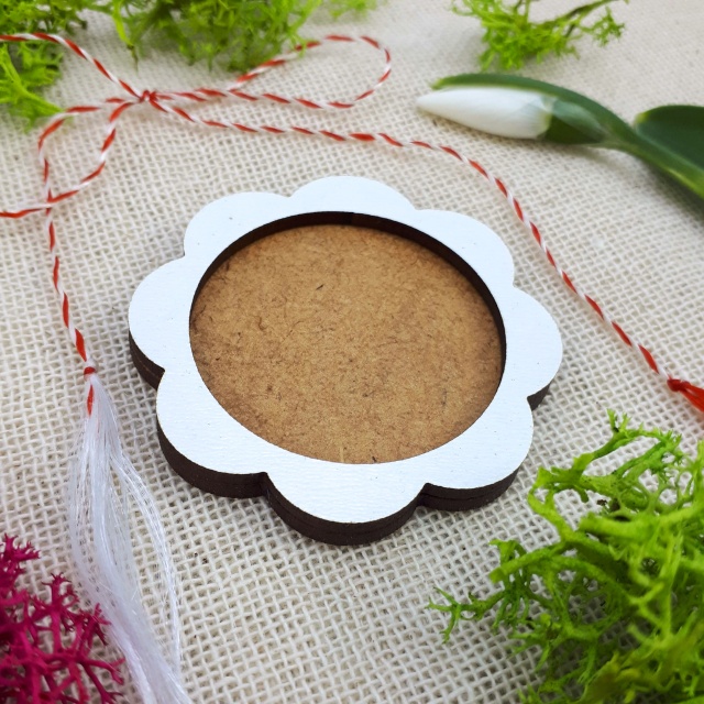 Floare 8 petale, strat dublu, 5 cm, MDF alb