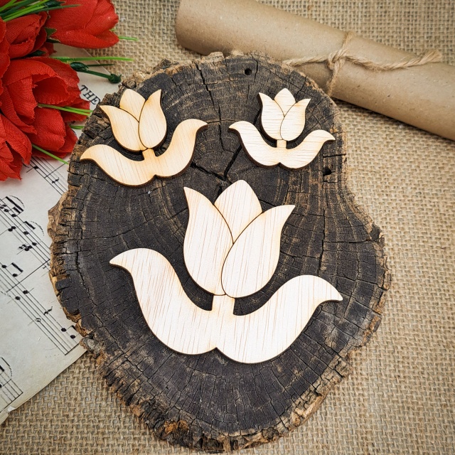 Lalea fir cu frunze, 10×8 cm, placaj :: 10x8 cm