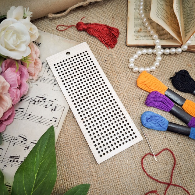 Semn de carte cu margine dreaptă pentru broderie, 6×15 cm, placaj