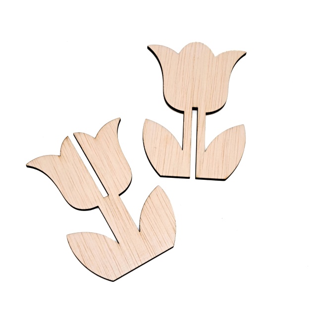 Lalea cu 4 frunze 3d, 7×10 cm, placaj cu finisaj natural