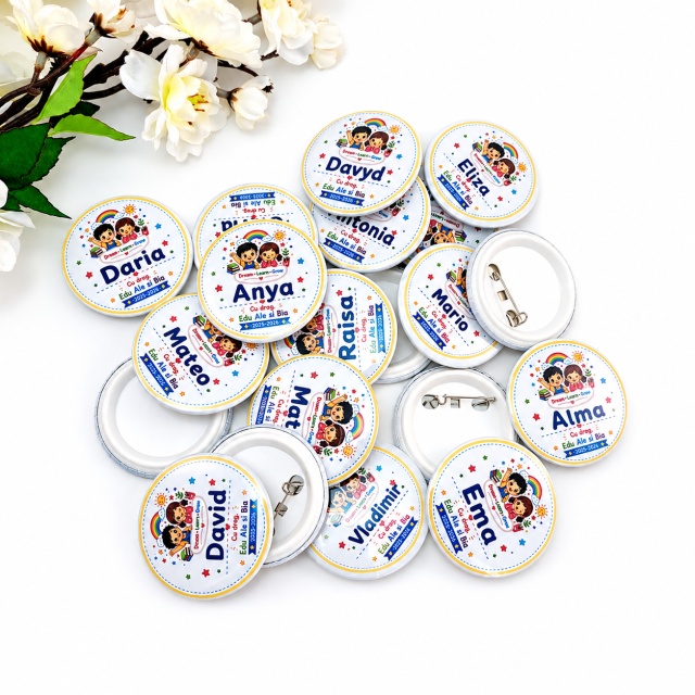 Insignă personalizată, Ø58 mm