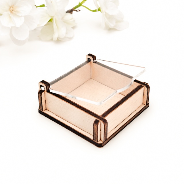Cutiuță cu clapetă transparentă, 6×6×2,5 cm, placaj lemn