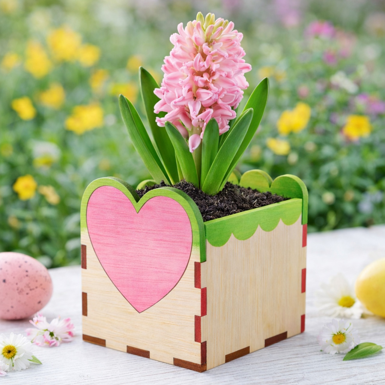 Cutiuță cu inimioară pentru colorat, 8×8×10 cm, placaj